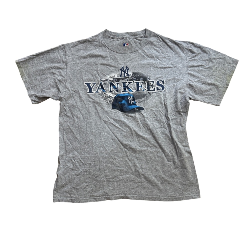 Vintage 90s MLB New York Yankees Gray‎ Graphic Shirt Baseball Fan Tee Mens Large